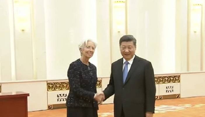 Ο Κινέζος πρόεδρος συναντήθηκε με την επικεφαλής του ΔΝΤ