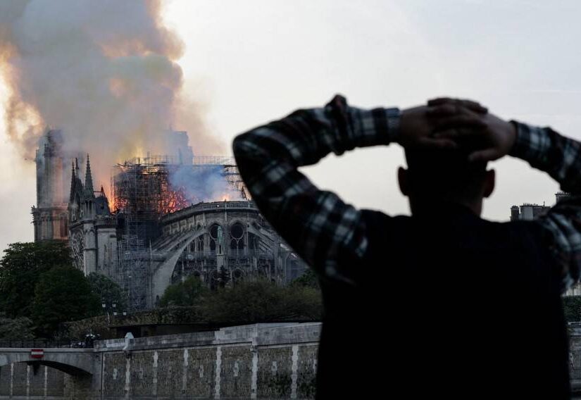 Notre-Dame: Οι θησαυροί που χάθηκαν κι εκείνοι που σώθηκαν από την πυρκαγιά