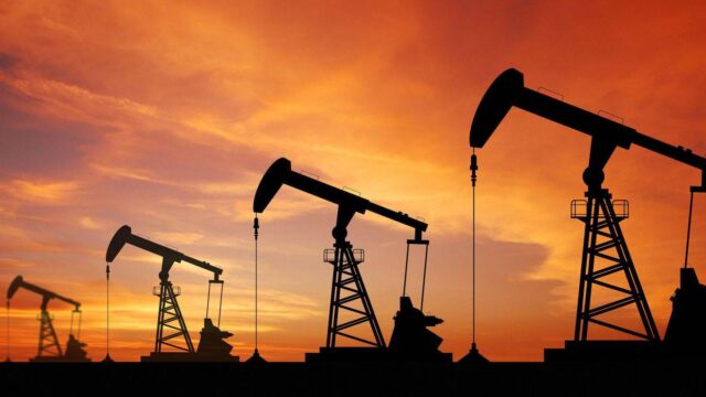 ΗΠΑ: Ο Τραμπ ζήτησε από τον ΟΠΕΚ να μειώσει την τιμή του πετρελαίου