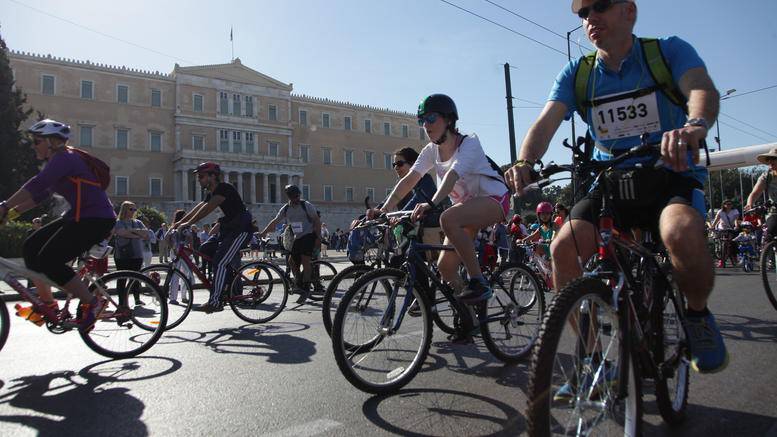 Κυκλοφοριακές ρυθμίσεις την Κυριακή στην Αθήνα λόγω αθλητικών εκδηλώσεων