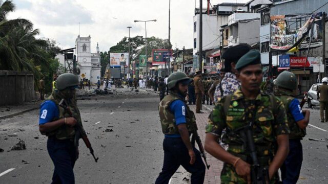 Σρι Λάνκα: Ανταλλαγή πυρών μεταξύ των δυνάμεων ασφαλείας και ομάδας ενόπλων
