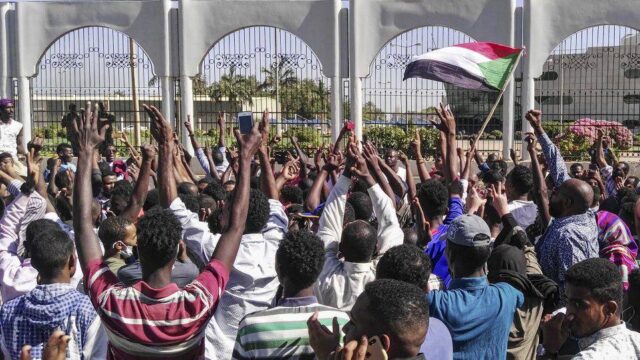 Σουδάν: Κάθειρξη δύο ετών για τον πρώην πρόεδρο Μπασίρ