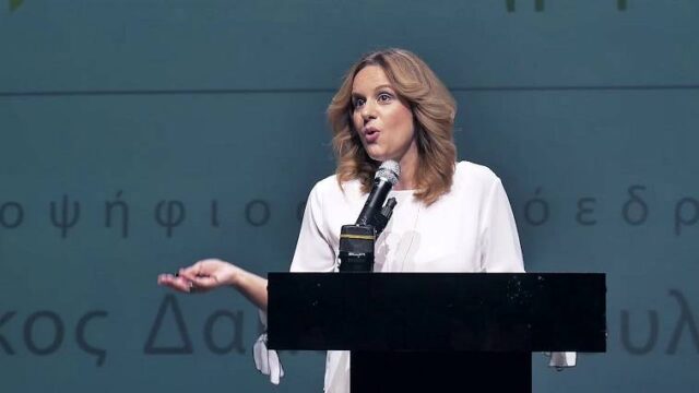 Kαμπάνια σπίλωσης και συκοφάντησης, καταγγέλλει η Ξεπαπαδέα