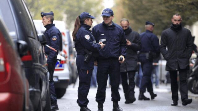Γαλλία: Ληστής κρατά ομήρους σε καπνοπωλείο κοντά στην Τουλούζη