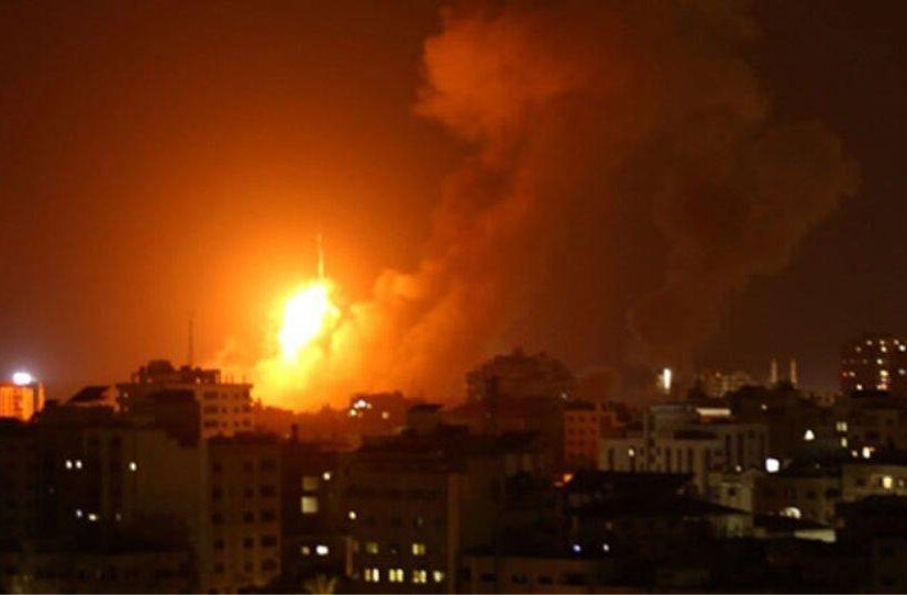 Γάζα: Τουλάχιστον 200 ρουκέτες εκτοξεύτηκαν εναντίον του Ισραήλ