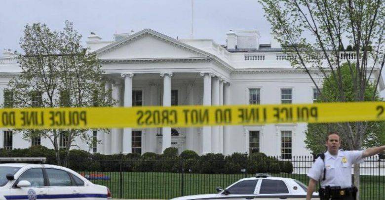 ΗΠΑ: Άνδρας αυτοπυρπολήθηκε έξω από τον Λευκό Οίκο