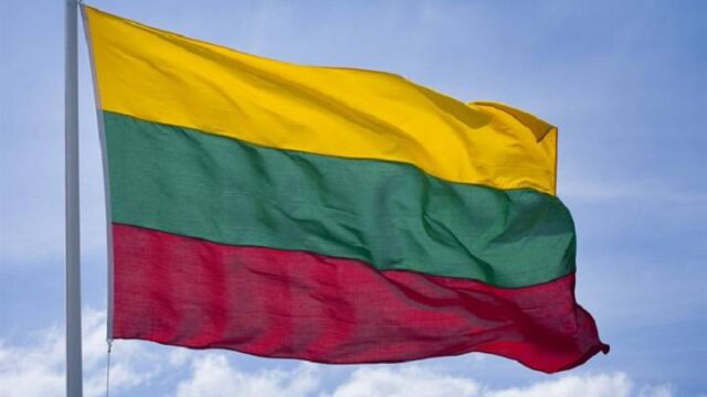 Παραιτήθηκε ο υπουργός Άμυνας της Λιθουανίας