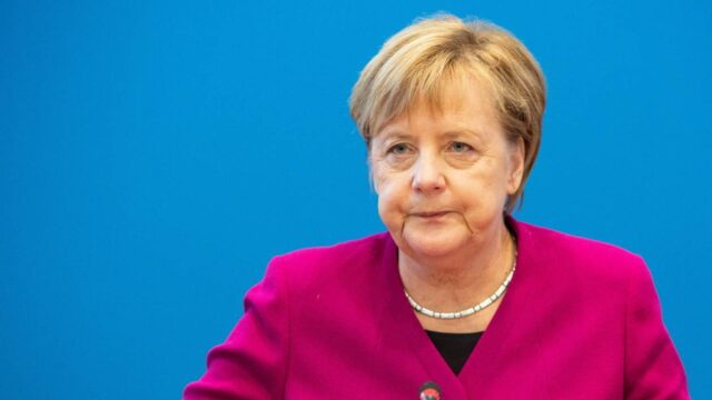 Α. Μέρκελ: Το Βερολίνο θα συνεχίσει να εργάζεται για ένα συντεταγμένο Brexit