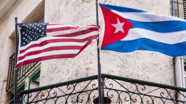 Οι ΗΠΑ απέλασαν δύο Κουβανούς διπλωματικούς…