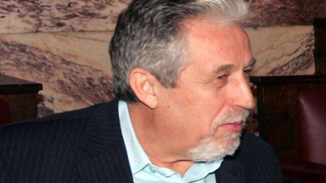 Πέθανε ο παλαιός συνδικαλιστής και βουλευτής Γιάννης Μανώλης