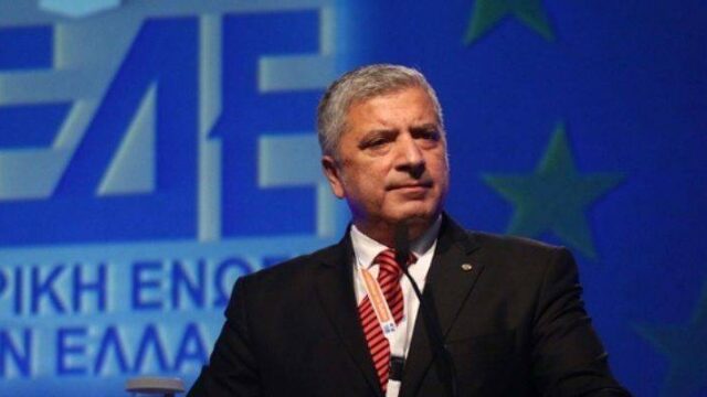 Πατούλης: Θέλει να αφήσει θετικό έργο στην Περιφέρεια