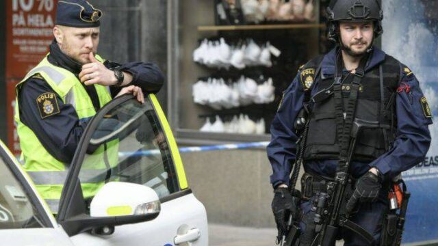 Σουηδία: Άνδρας με “απειλητική συμπεριφορά” πυροβολήθηκε