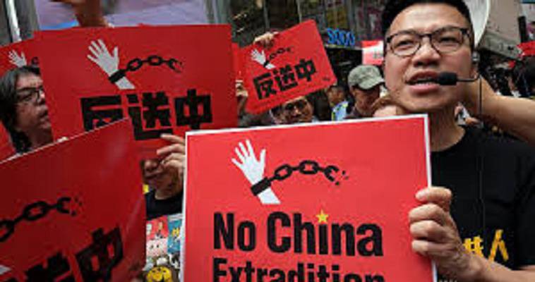 Διαδηλώσεις στο Χονγκ Κονγκ – Ετοιμότητα στο Πεκίνο