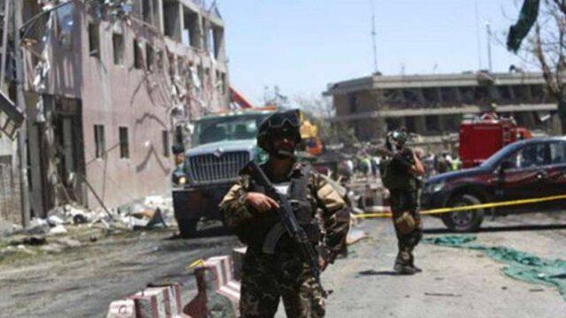 Τρομακτική έκρηξη συγκλόνισε την Καμπούλ… Φόβοι για πολλά θύματα (upd.)