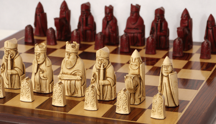 Πιόνι από σκάκι πουλήθηκε στην τιμή των 735.000 λιρών Αγγλίας
