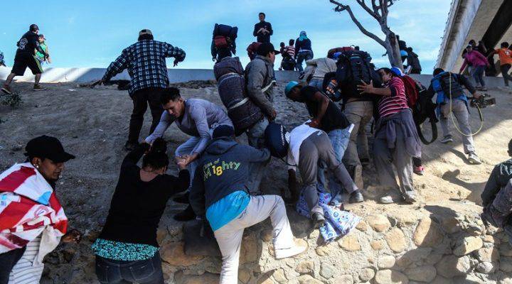 Μεξικό: Μείωση κατά 40% των μεταναστών που φτάνουν στα σύνορα με ΗΠΑ