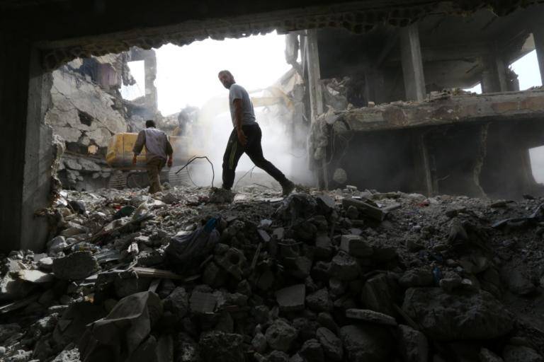 Στους 23 οι νεκροί από ρωσική αεροπορική επιδρομή στη Συρία