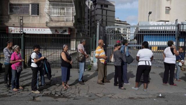 Αποκαθίσταται σταδιακά η ηλεκτροδότηση στη Βενεζουέλα