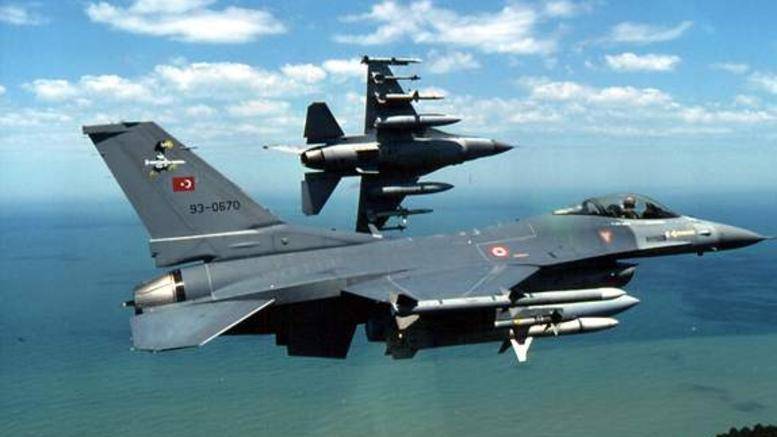 Τουρκικά F-16 πάνω από το Καστελόριζο