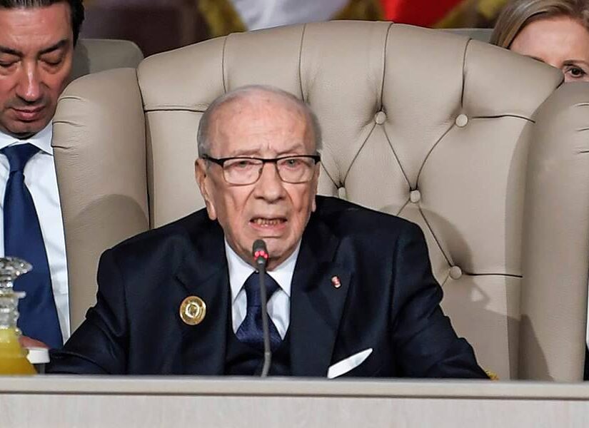Απεβίωσε ο πρόεδρος της Τυνησίας