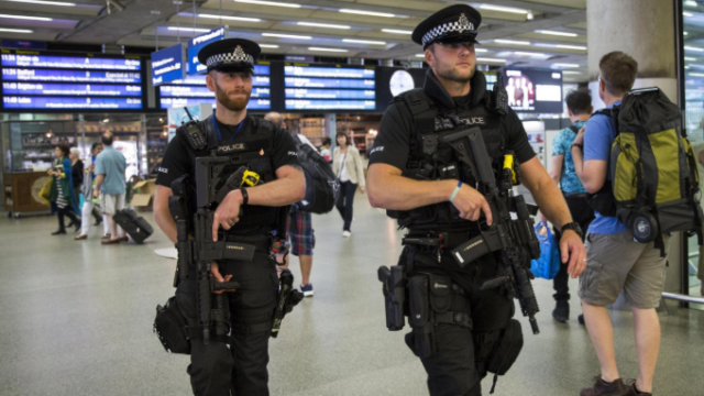 Σύλληψη Σουηδέζας ύποπτης για τρομοκρατία στο Λονδίνο