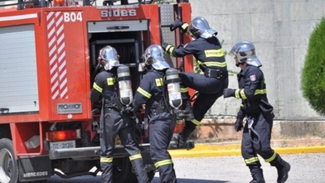 Υπό έλεγχο η πυρκαγιά στα Σπάτα