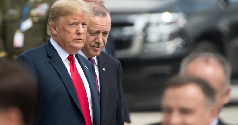 Επιβεβαιώνει και ο Ερντογάν απόσυρση των Αμερικανών από τα σύνορα της Συρίας