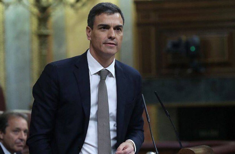 Ο Σάντσεθ αποφεύγει τις εκλογές, αποσύρεται η πρόταση προς το Podemos