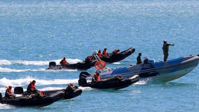 Ο Α/ΓΕΣ αντιστράτηγος Καμπάς στη “φωλιά” των καταδρομέων