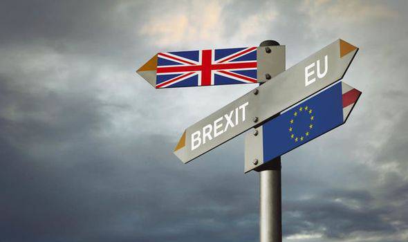Brexit: Οι Βρυξέλλες έχουν προετοιμαστεί και για την περίπτωση μη συμφωνίας