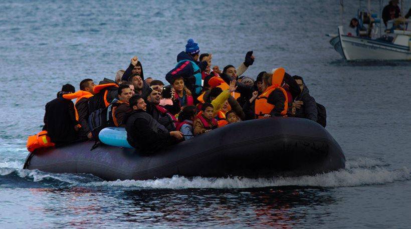 Στη Νεάπολη οι 80 μετανάστες που εντοπίστηκαν κοντά στα Αντικύθηρα