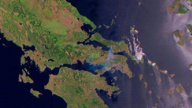 Εύβοια φωτιά: Καλύτερη κατάσταση στην Αττική από τον καπνό