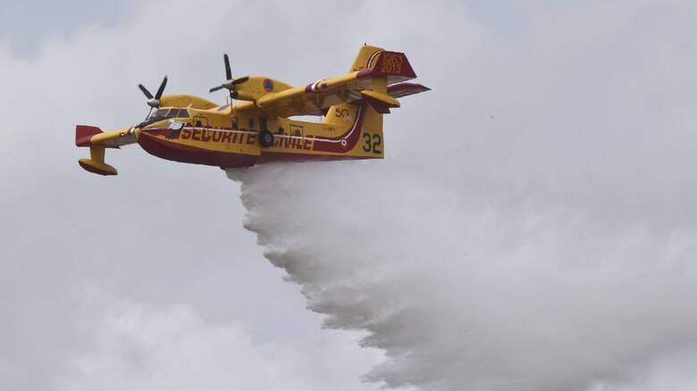 Συντριβή πυροσβεστικού αεροσκάφους στη Γαλλία-Νεκρός ο πιλότος
