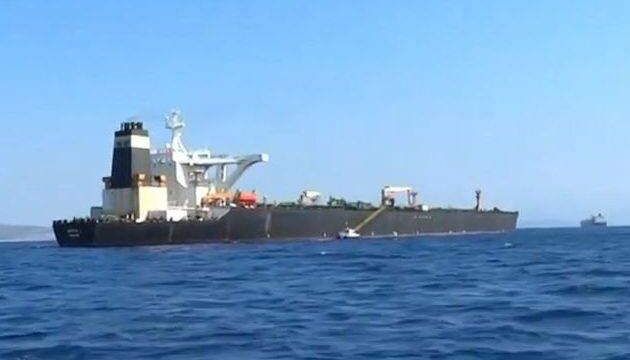 Απομακρύνεται το ιρανικό δεξαμενόπλοιο από την Τουρκία