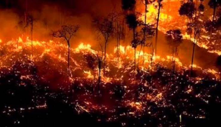 Βραζιλία: Χρειάστηκε διεθνές “κράξιμο” για να ασχοληθούν με τις φωτιές