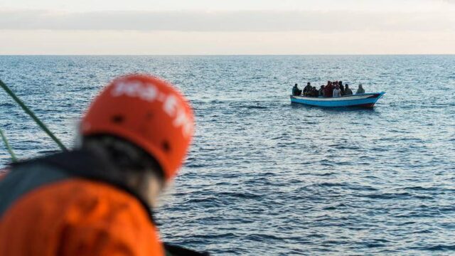 200 μετανάστες έχουν διασωθεί στη Μεσόγειο από τη Δευτέρα