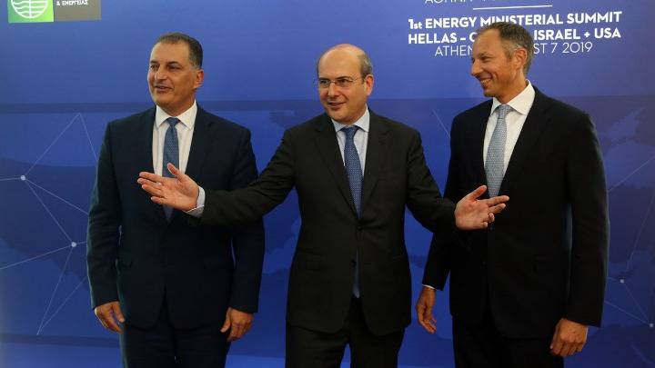 Στήριξη των ελληνικών και κυπριακών θέσεων στην πρώτη ενεργειακή υπουργική διάσκεψη