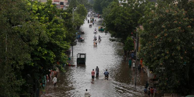 184 νεκροί από τις πλημμύρες του μουσών στην Ινδία
