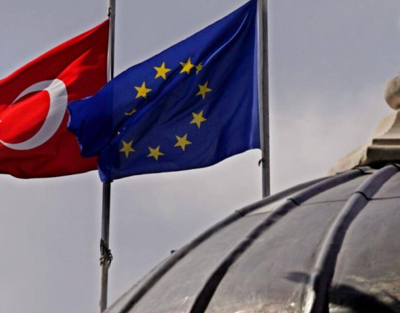 Νέες απειλές Τουρκίας σε ΕΕ για το προσφυγικό