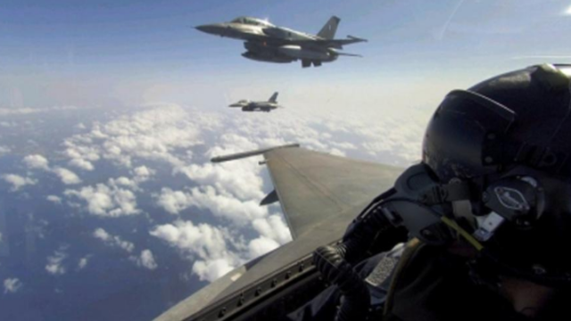 Έπεσε η υπογραφή για την αναβάθμιση των F-16