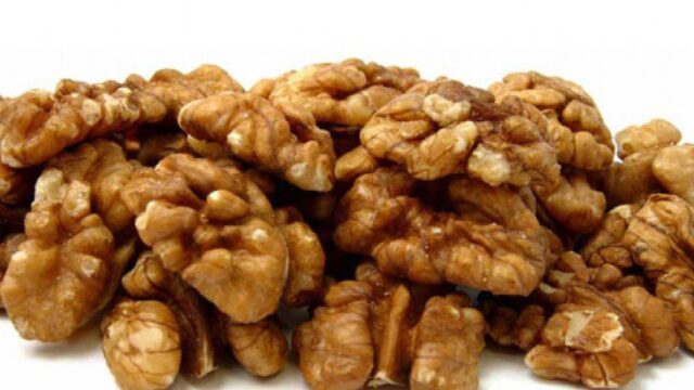 “Θαυματουργά” καρύδια – Ξηροί καρποί κατά του βάρους και της παχυσαρκίας  