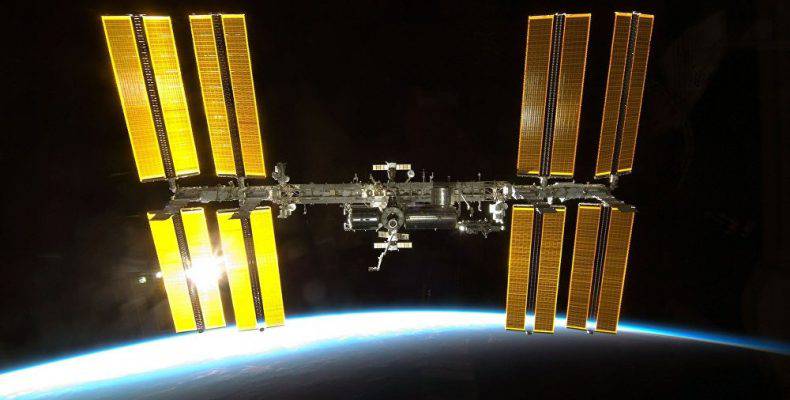 Διεθνής Διαστημικός Σταθμός: Εννέα αστροναύτες, τέσσερις υπηρεσίες
