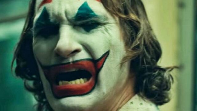 “Μάχη” κυβέρνησης – ΣΥΡΙΖΑ και για την ταινία Joker και την “έφοδο” της ΕΛΑΣ