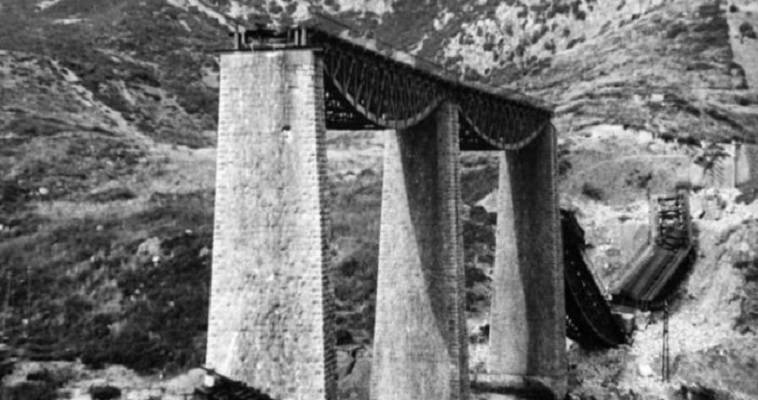 Σήμερα, συμπληρώθηκαν 77 χρόνια από την ανατίναξη της γέφυρας του Γοργοποτάμου.