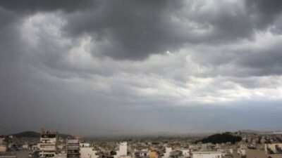 Καιρός: Θερμές αέριες μάζες από την Αφρική φέρνουν ζέστη και σκόνη