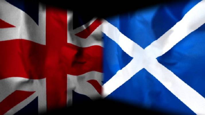 “Η Σκωτία θα μπορούσε να επιστρέψει στην ΕΕ αν γινόταν ανεξάρτητο κράτος”