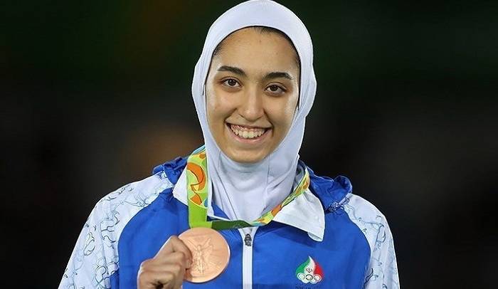 Η μοναδική Ιρανή ολυμπιονίκης φεύγει κατηγορώντας το καθεστώς