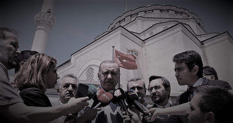 9+1 ελληνικές ψευδαισθήσεις για την Τουρκία, Πέτρος Ζαρούνας