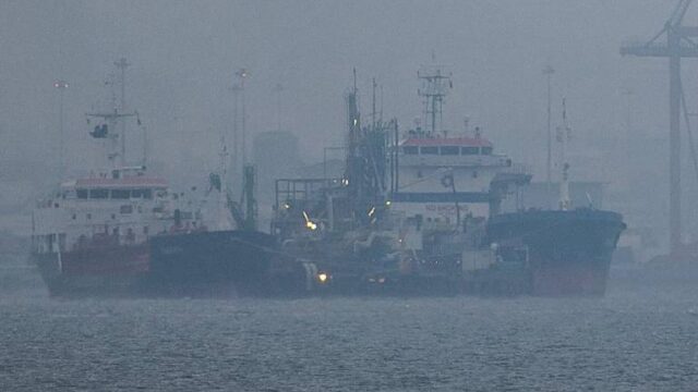 Ακυβέρνητο φορτηγό πλοίο βορειανατολικά του Μαλέα