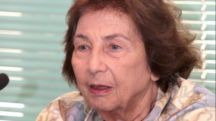 “Έφυγε” στα 97 της χρόνια η γνωστή συγγραφέας Άλκη Ζέη